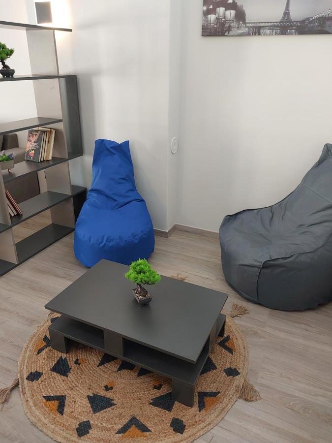 Anibo Studios And Apartments Zero Point 46 テッサロニキ エクステリア 写真